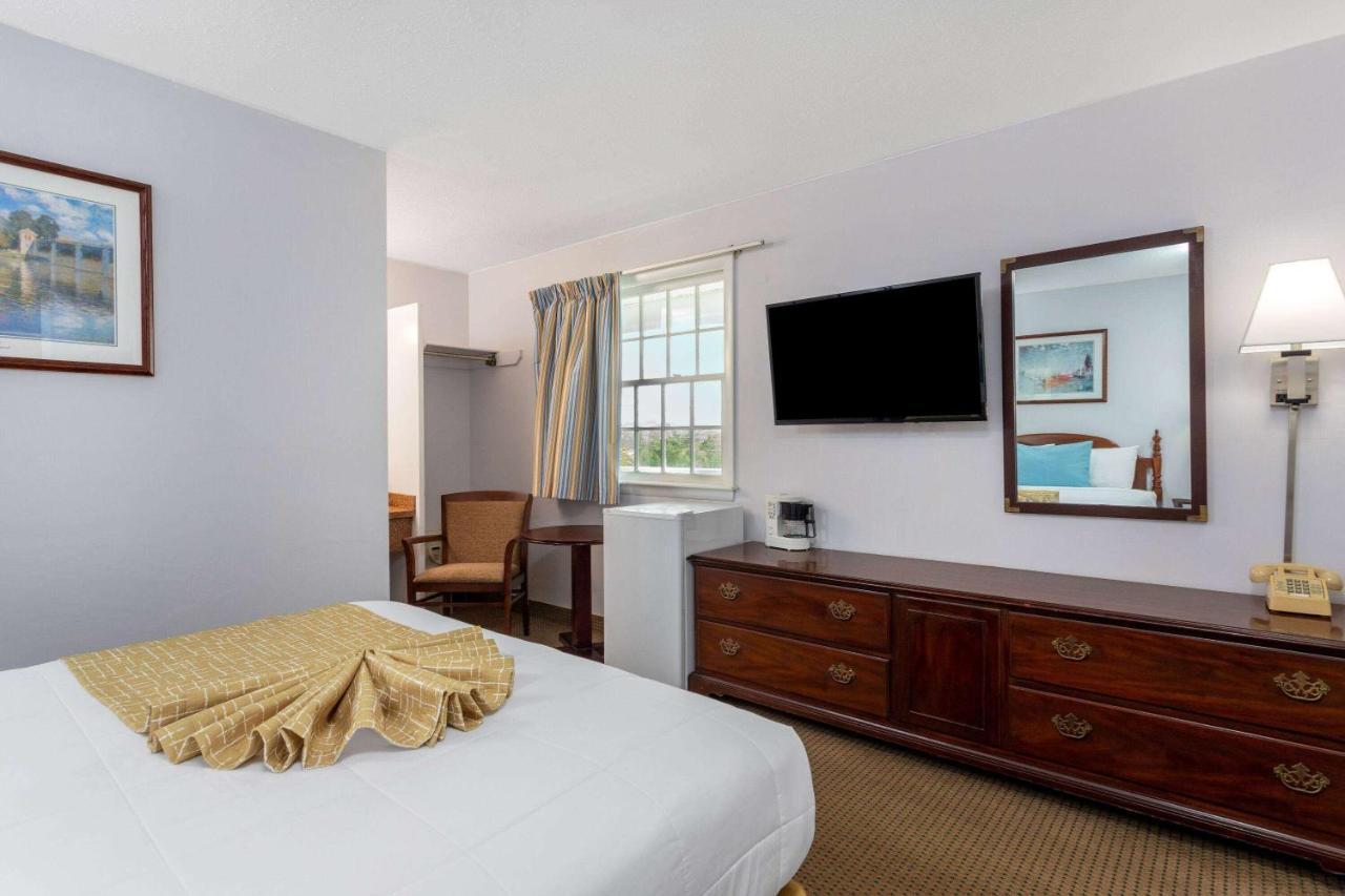 Travelodge By Wyndham Cape Cod Area West Dennis Exteriér fotografie