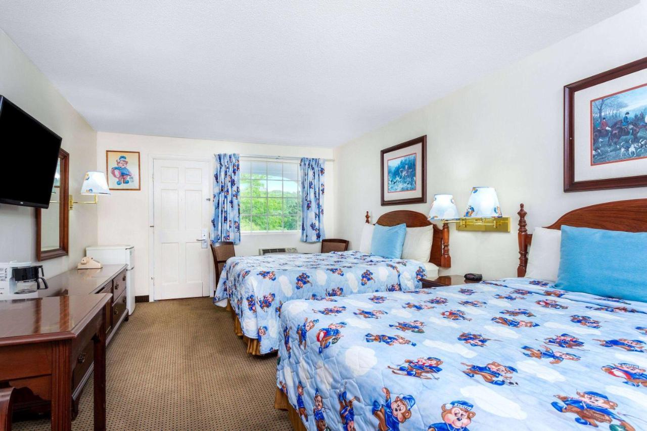 Travelodge By Wyndham Cape Cod Area West Dennis Exteriér fotografie