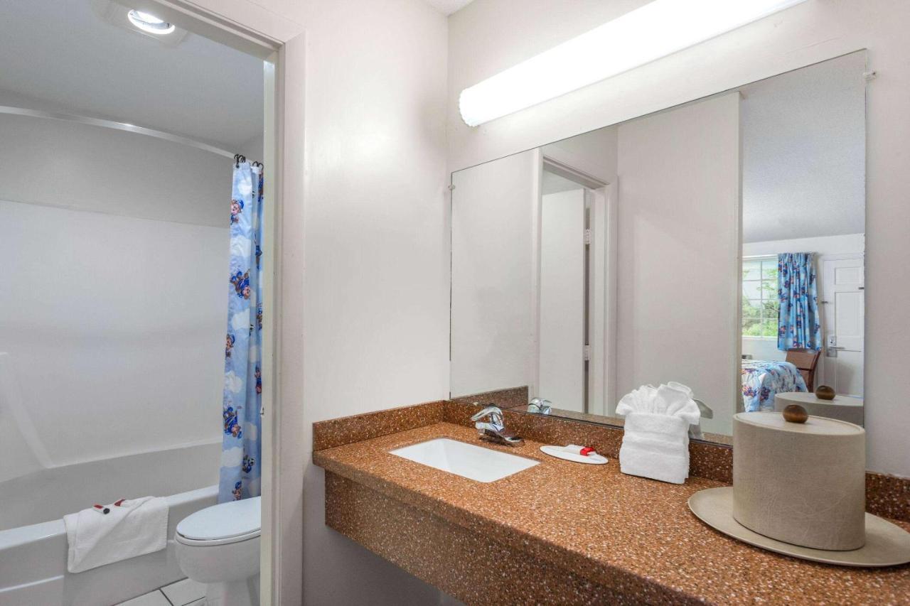 Travelodge By Wyndham Cape Cod Area West Dennis Exteriér fotografie
