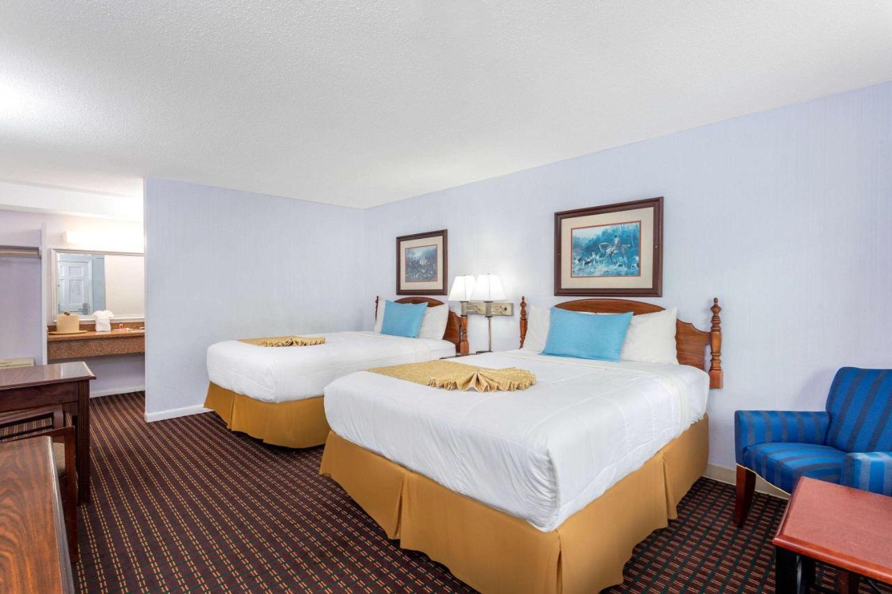 Travelodge By Wyndham Cape Cod Area West Dennis Exteriér fotografie